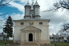 3. Manastirea Ratesti - foto Arhiepiscopia Buzaului si Vrancei